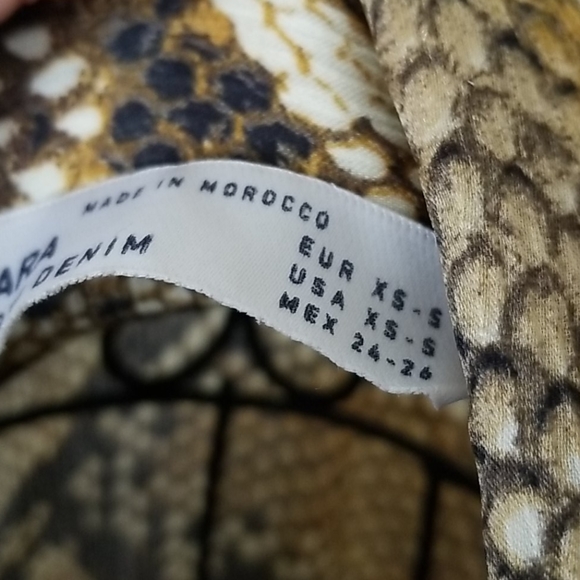 Zara button up - Picture 3 of 3